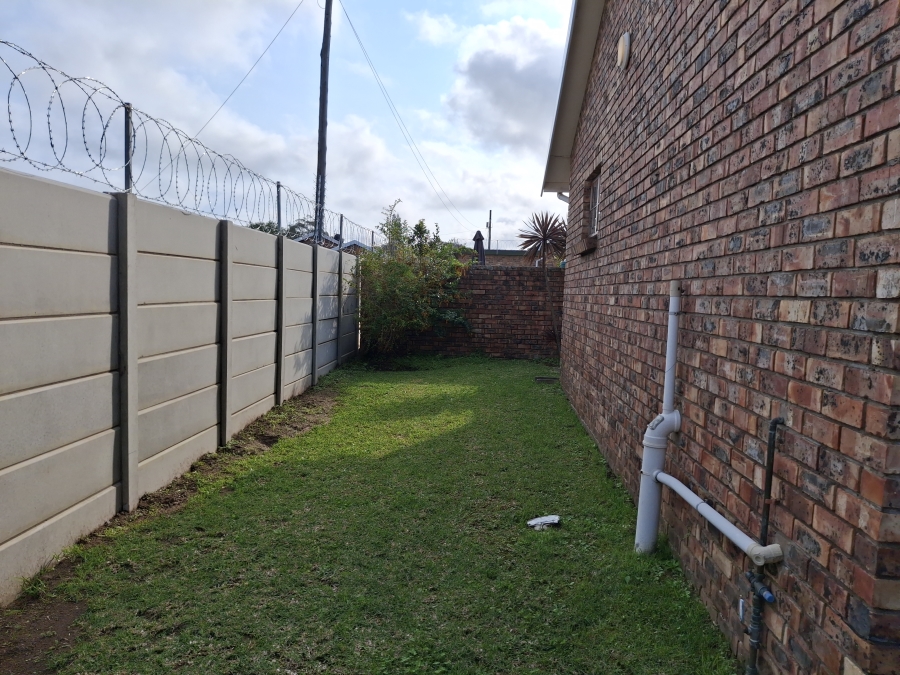 To Let 2 Bedroom Property for Rent in Gonubie Eastern Cape